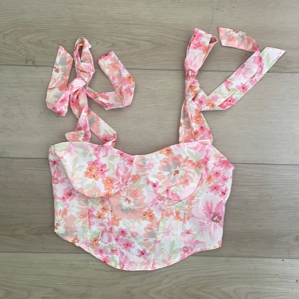 Floral corset tie shoulder crop top